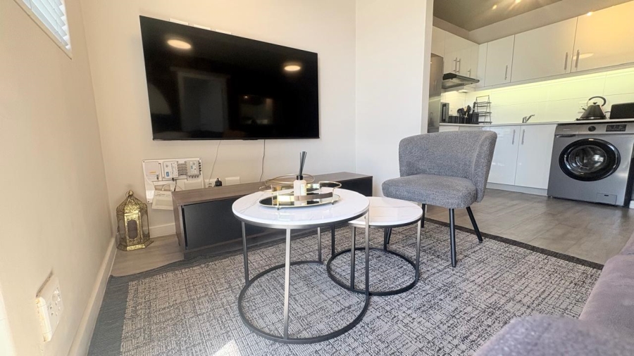 To Let 2 Bedroom Property for Rent in Observatory Western Cape